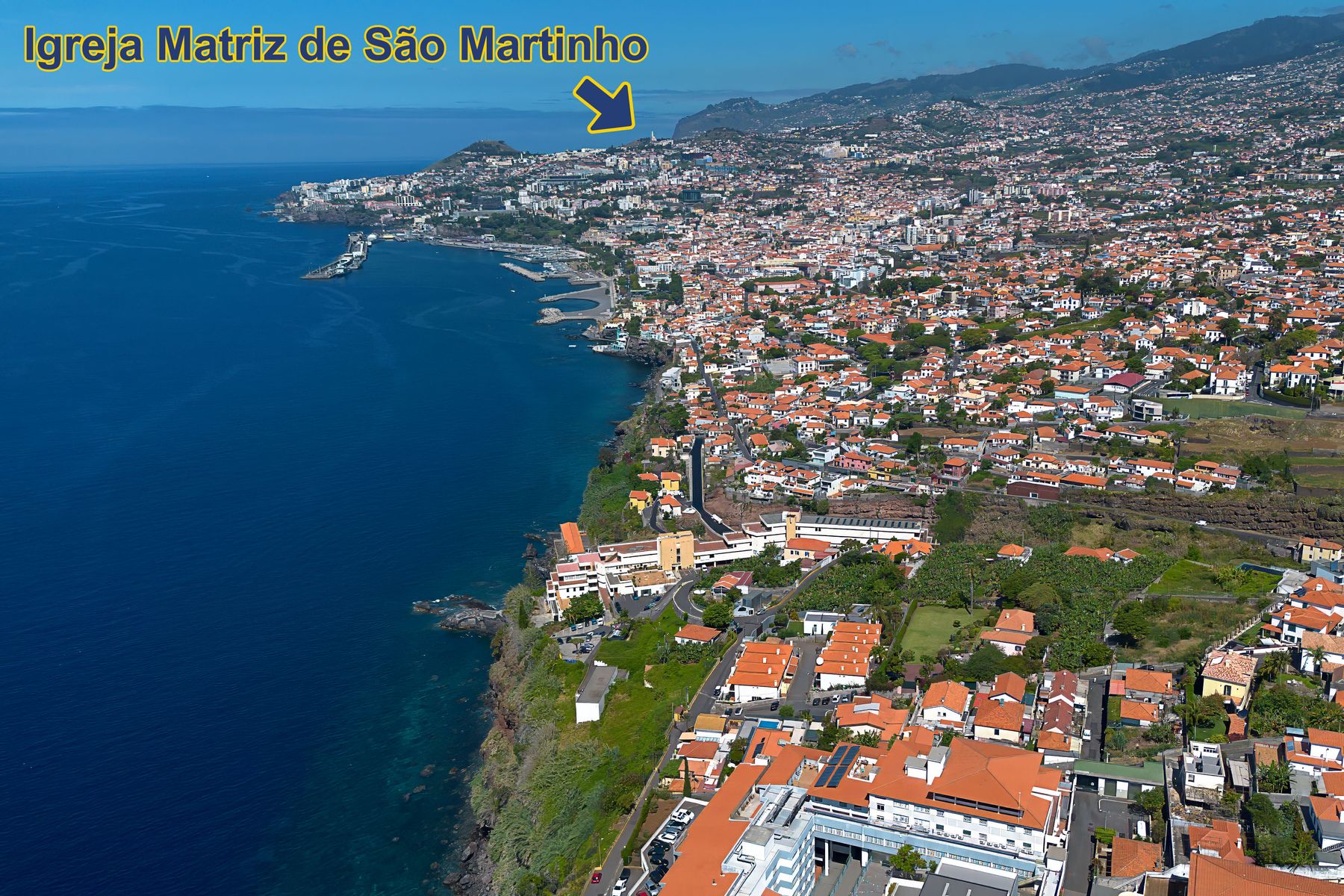 Looking West towards Igreja Matriz de São Martinho